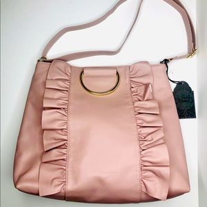 T-Shirt & Jeans Large Ruffled Shoulder Bag Mauve